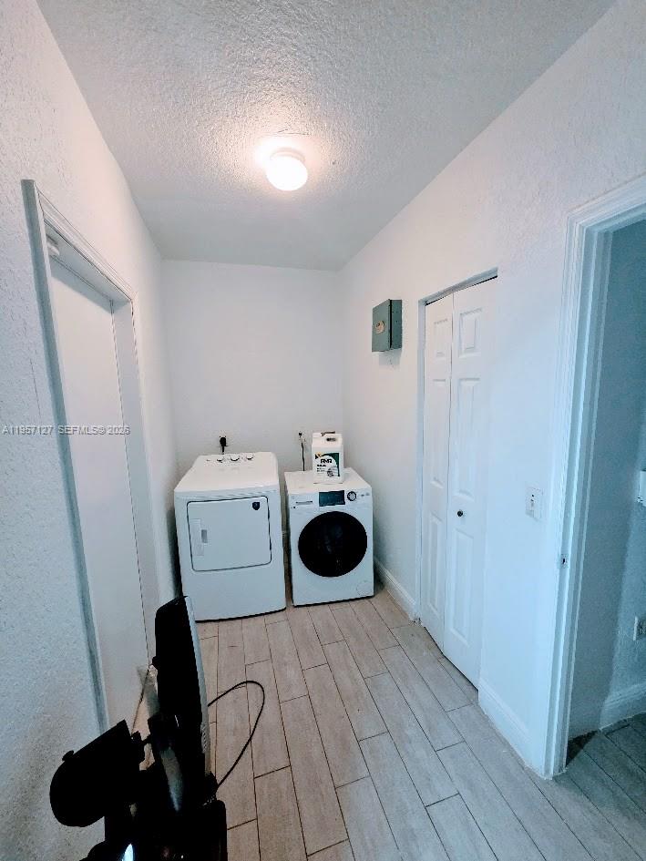 A11957127 Property Photo 26