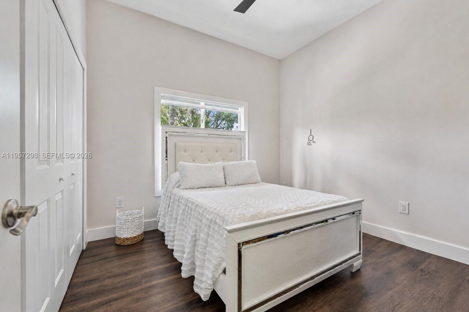 14200 Sw 160th Court Property Photo 28