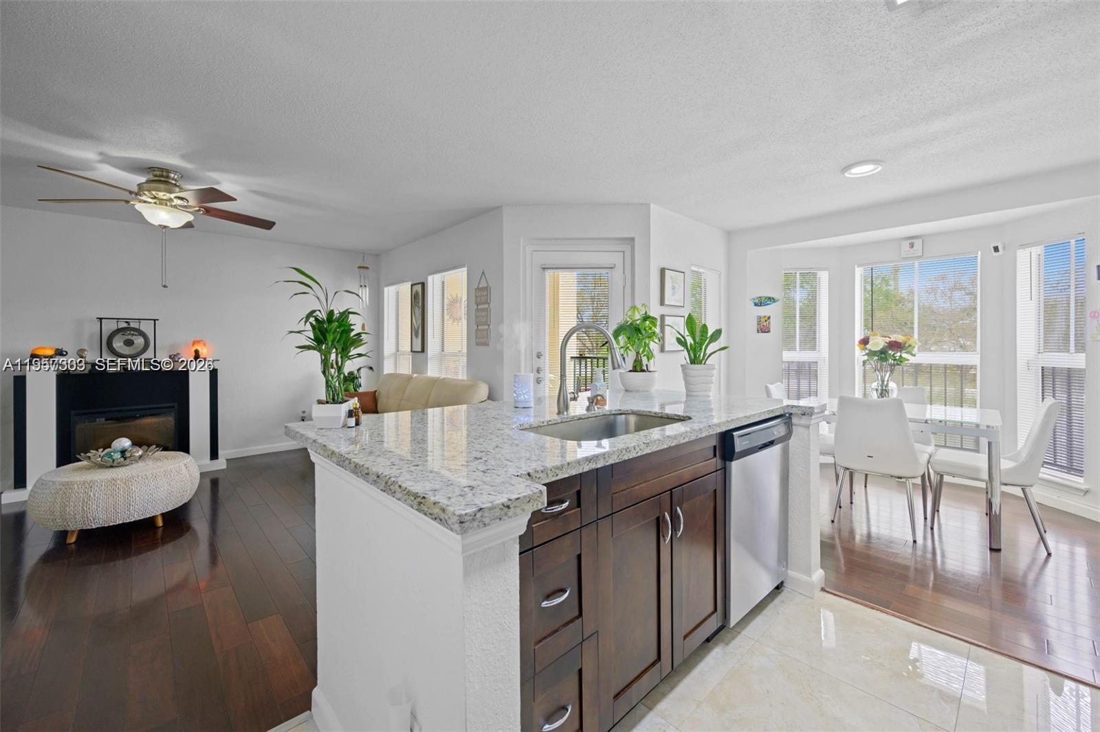 777 Riverside Drive 1521 Property Photo 1