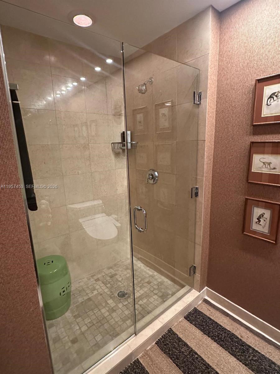 1050 Brickell Avenue 818 Property Photo 14