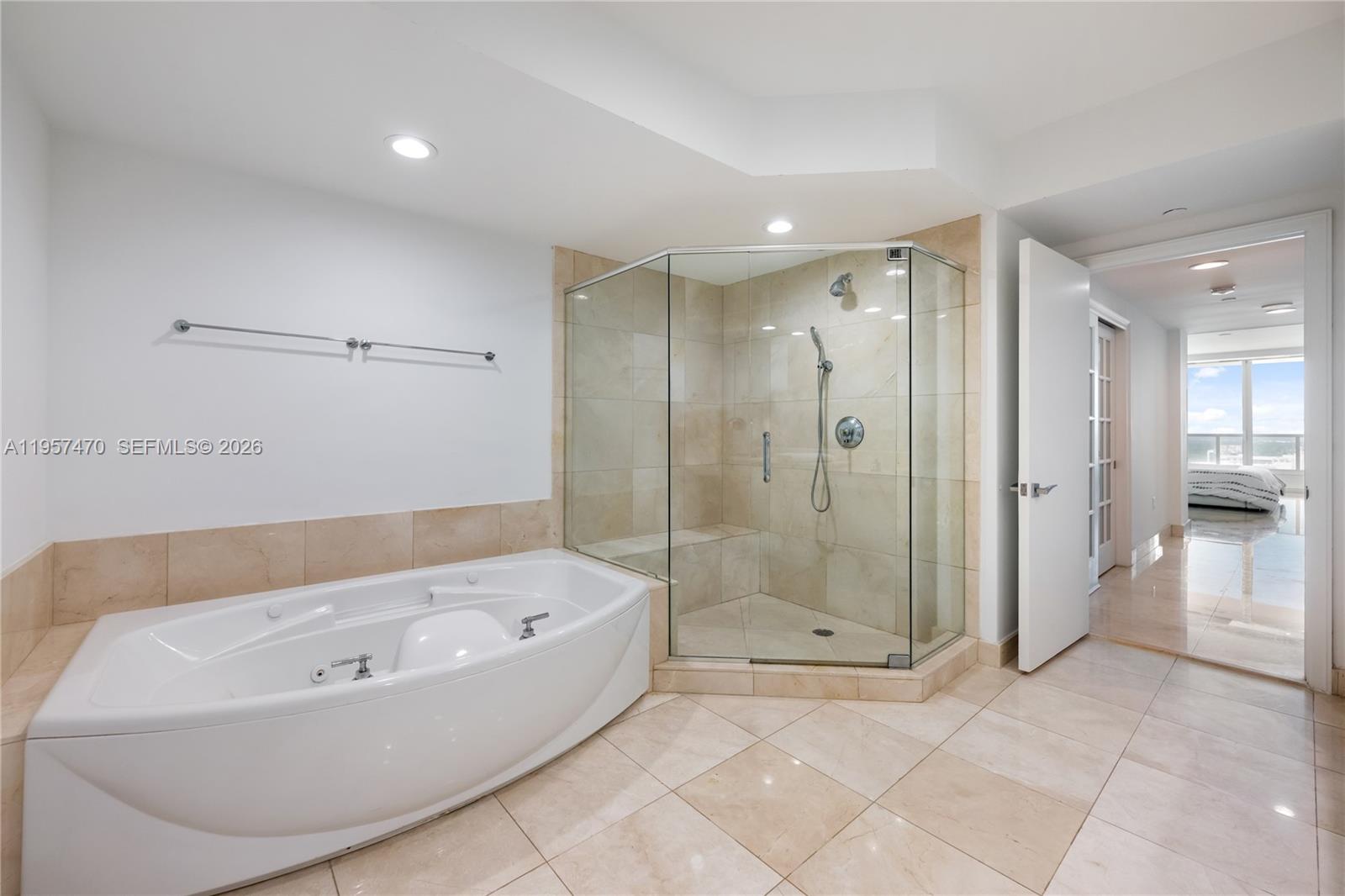 3201 Ne 183rd Street 2906 Property Photo 34