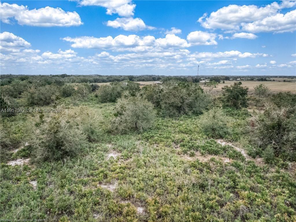 701 Jolly Lane Property Photo 6