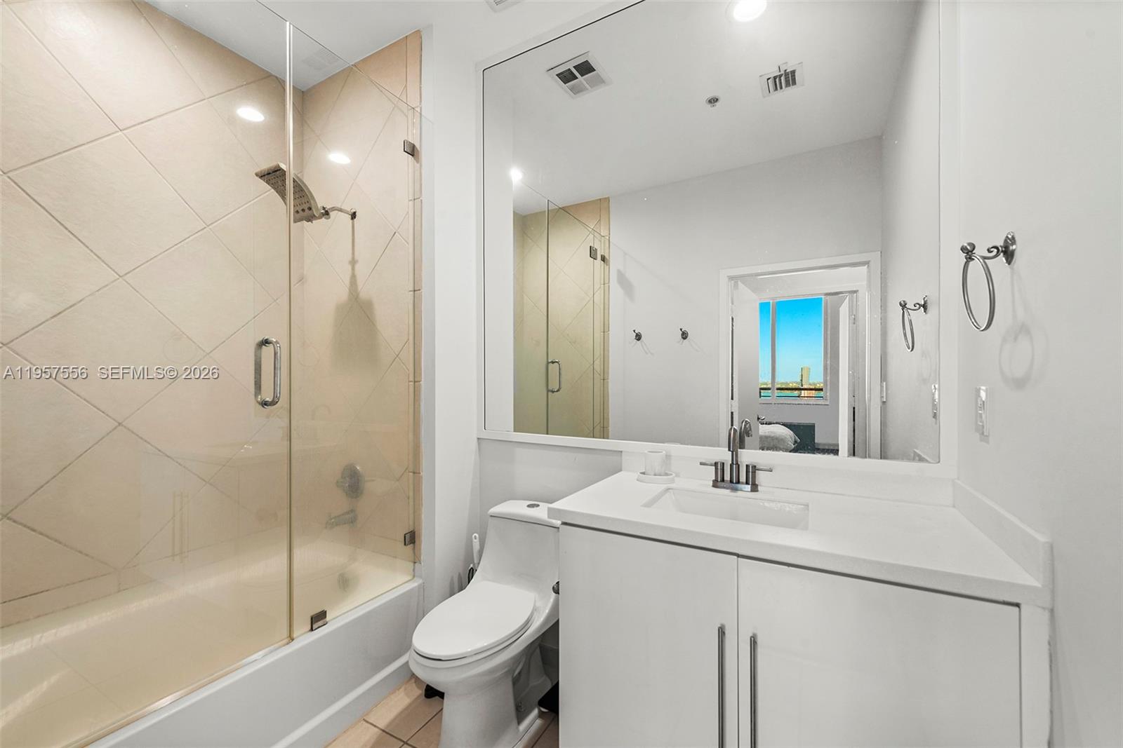 335 S Biscayne Boulevard Uph-10 Property Photo 10