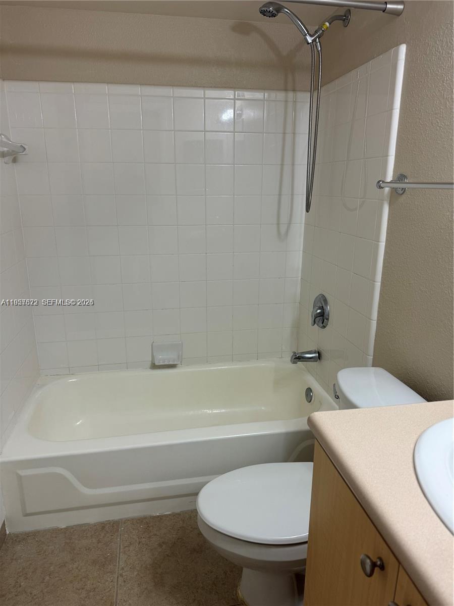 9266 W Atlantic Boulevard 1032 Property Photo 13