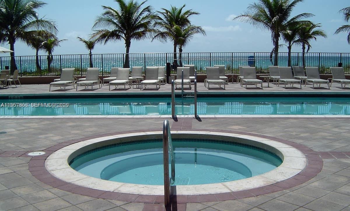 2080 S Ocean Drive 303 Property Photo 13