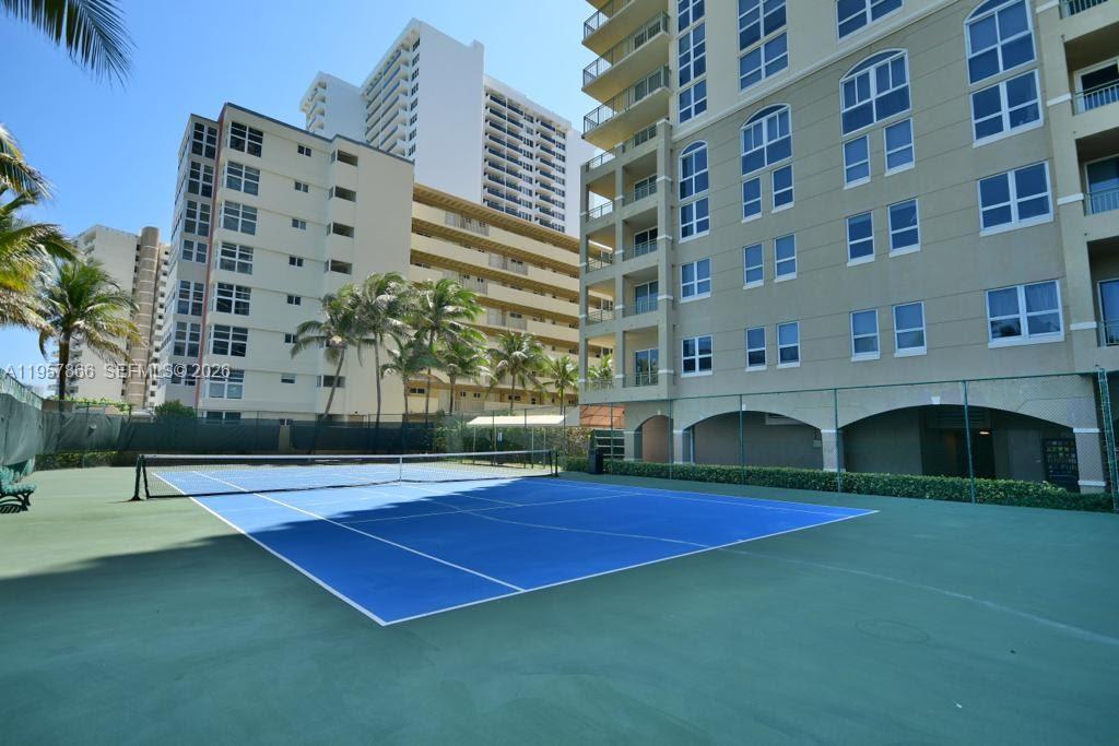 2080 S Ocean Drive 303 Property Photo 17