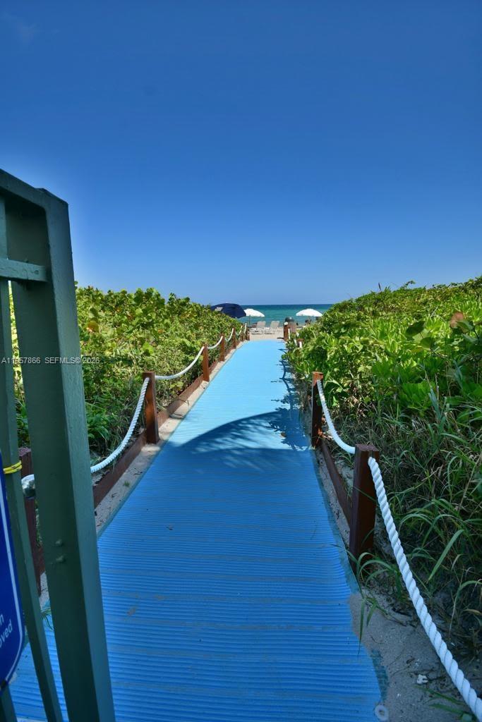 2080 S Ocean Drive 303 Property Photo 21
