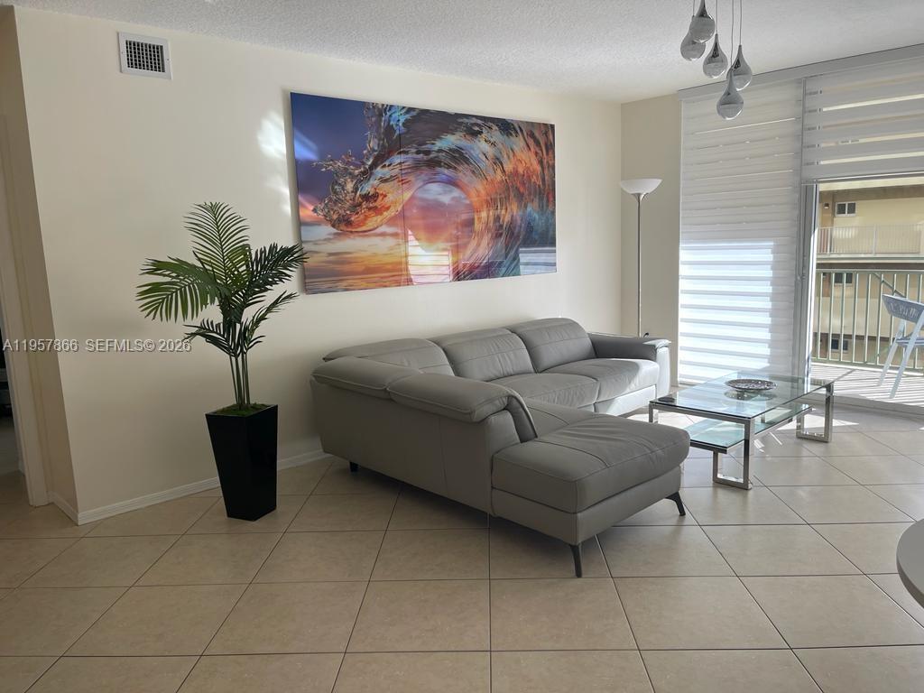 2080 S Ocean Drive 303 Property Photo 38