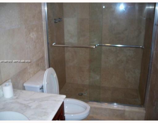 19390 Collins Avenue 1220 Property Photo 3