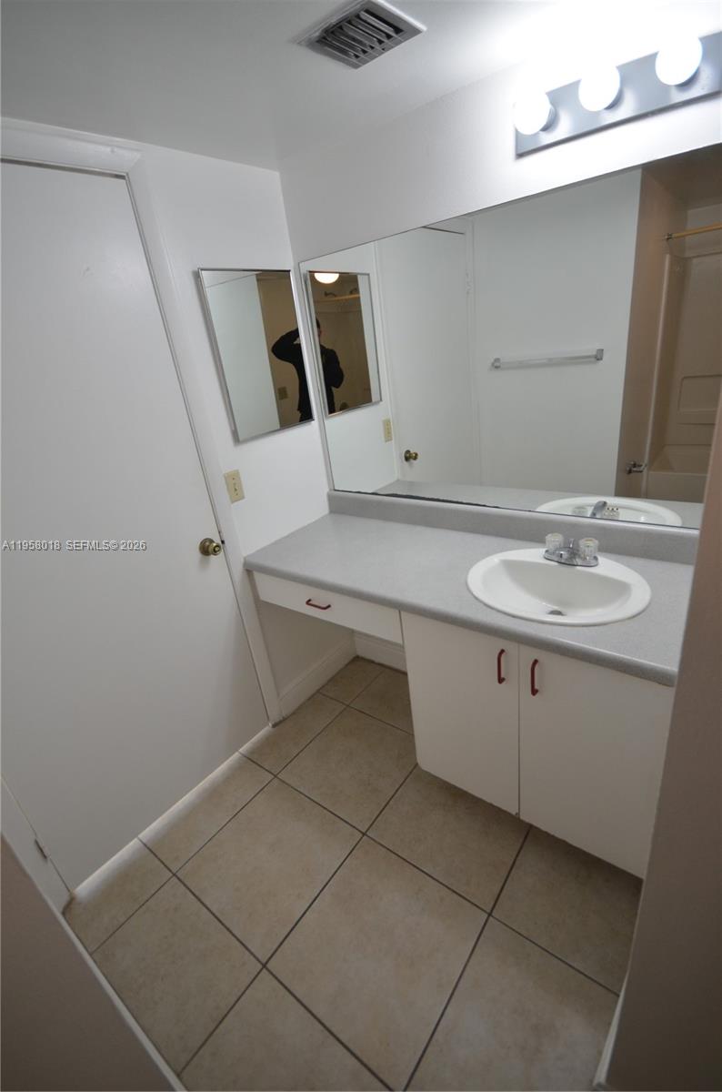 15201 Sw 80th Street 207 Property Photo 12