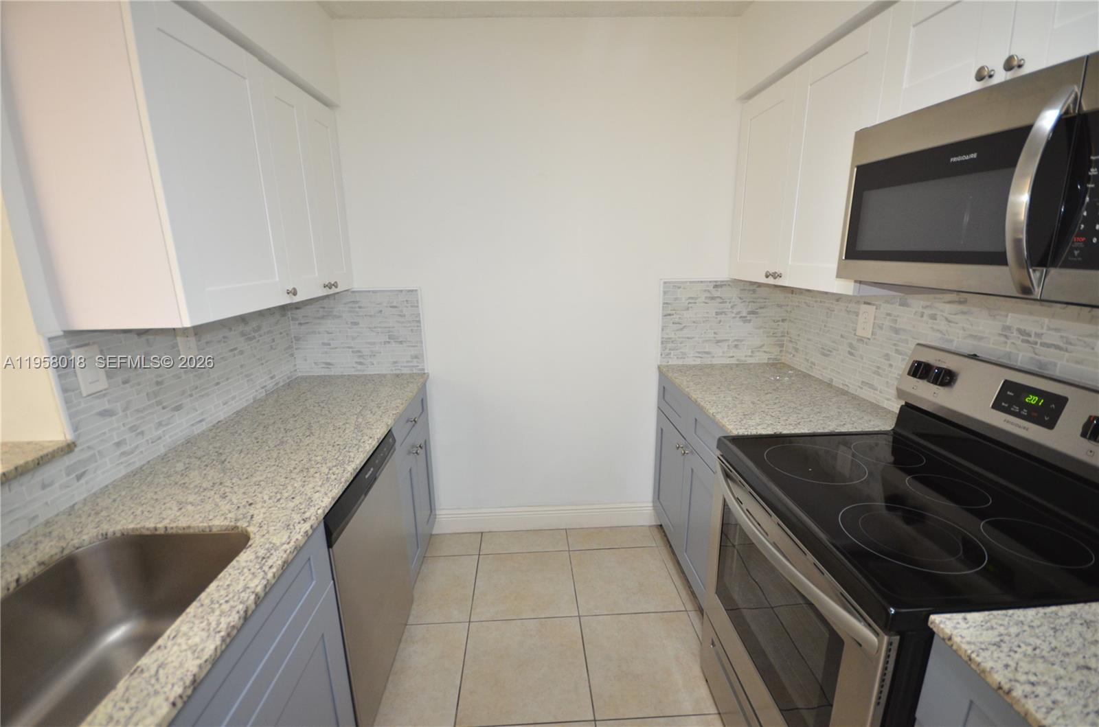 15201 Sw 80th Street 207 Property Photo 14