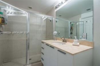 140 S Dixie Highway 703 Property Photo 36
