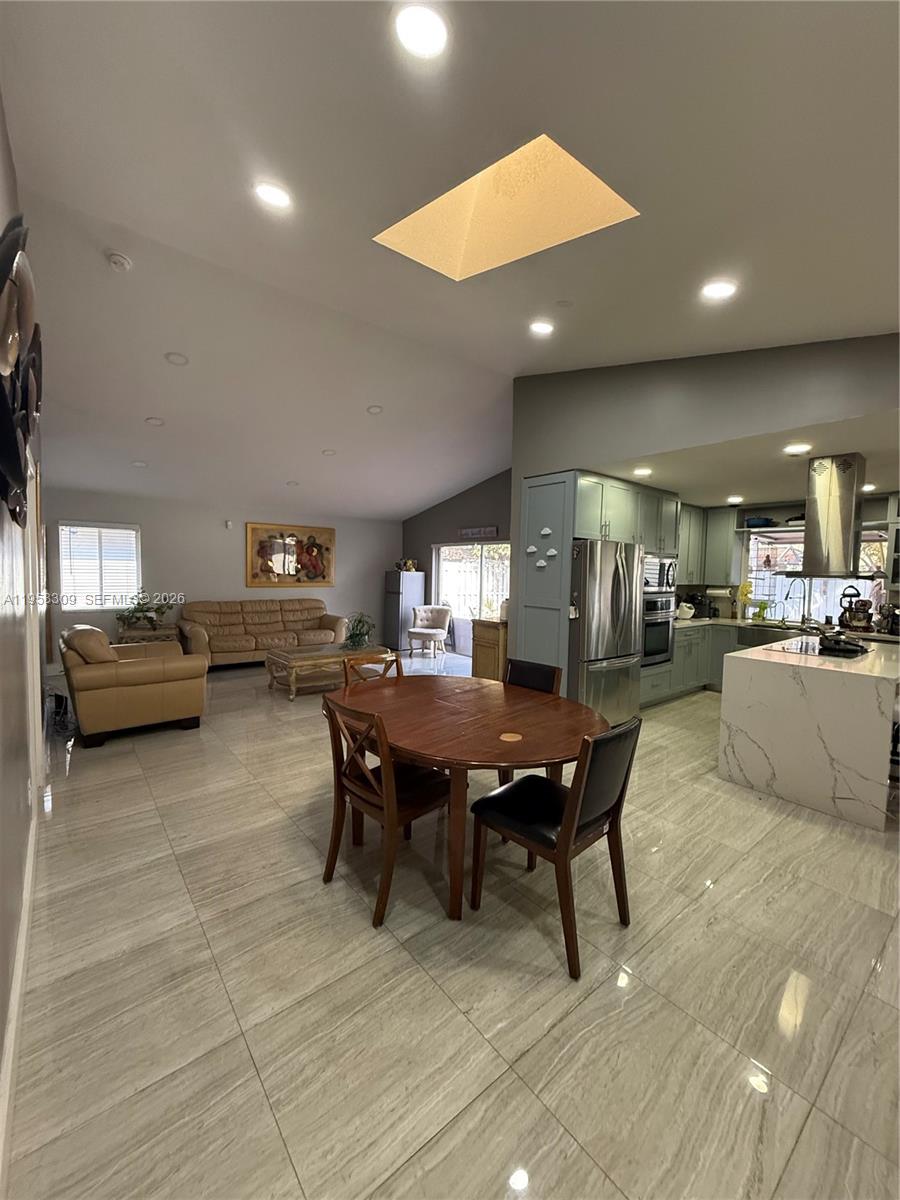 18237 Nw 61st Place Property Photo 8