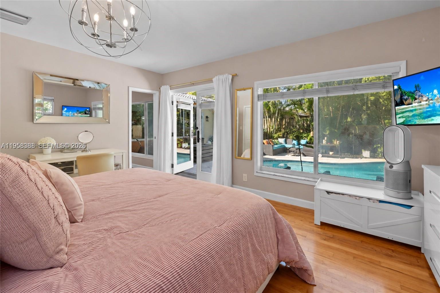 A11958388 Property Photo 9