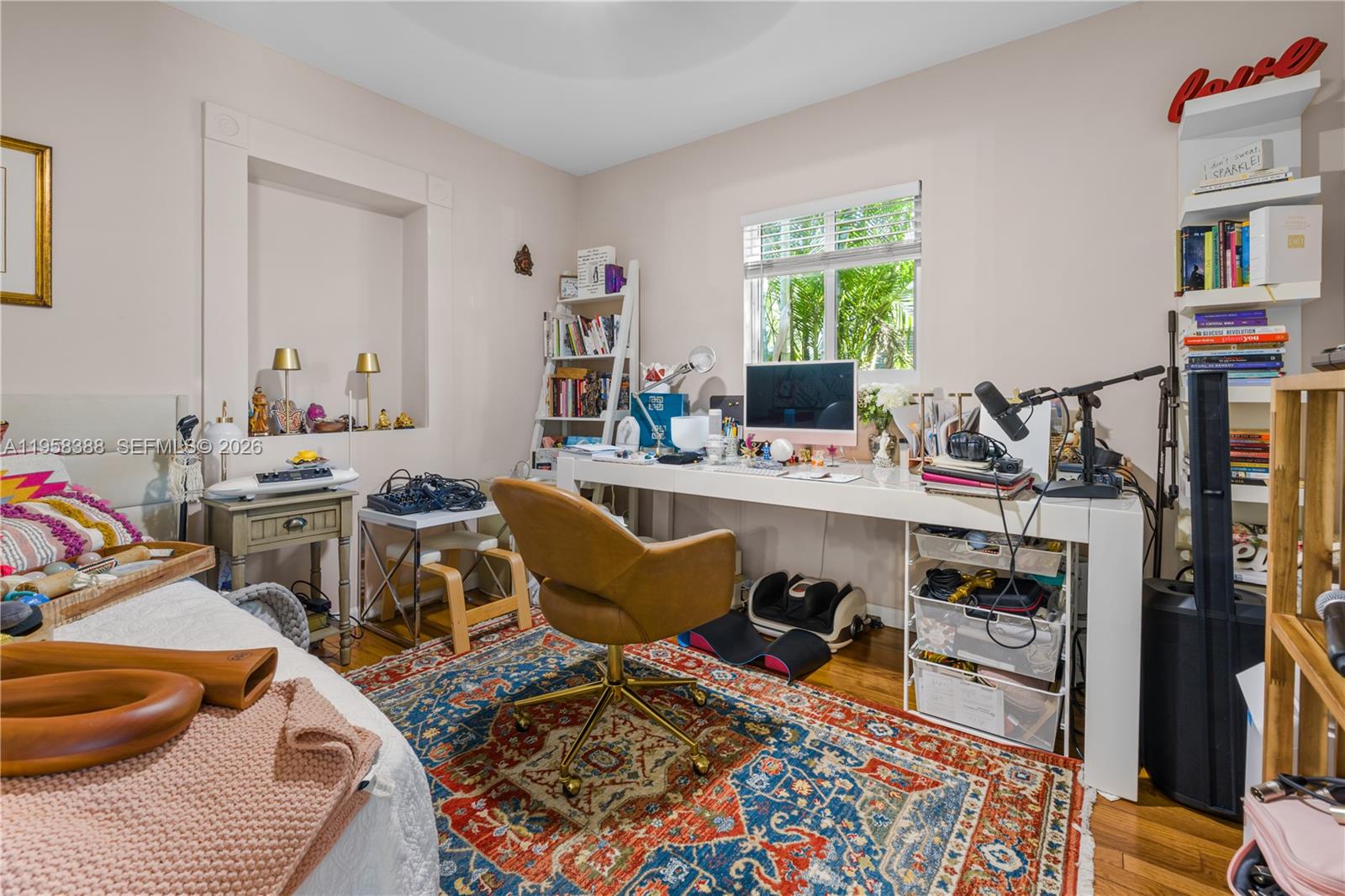 A11958388 Property Photo 11