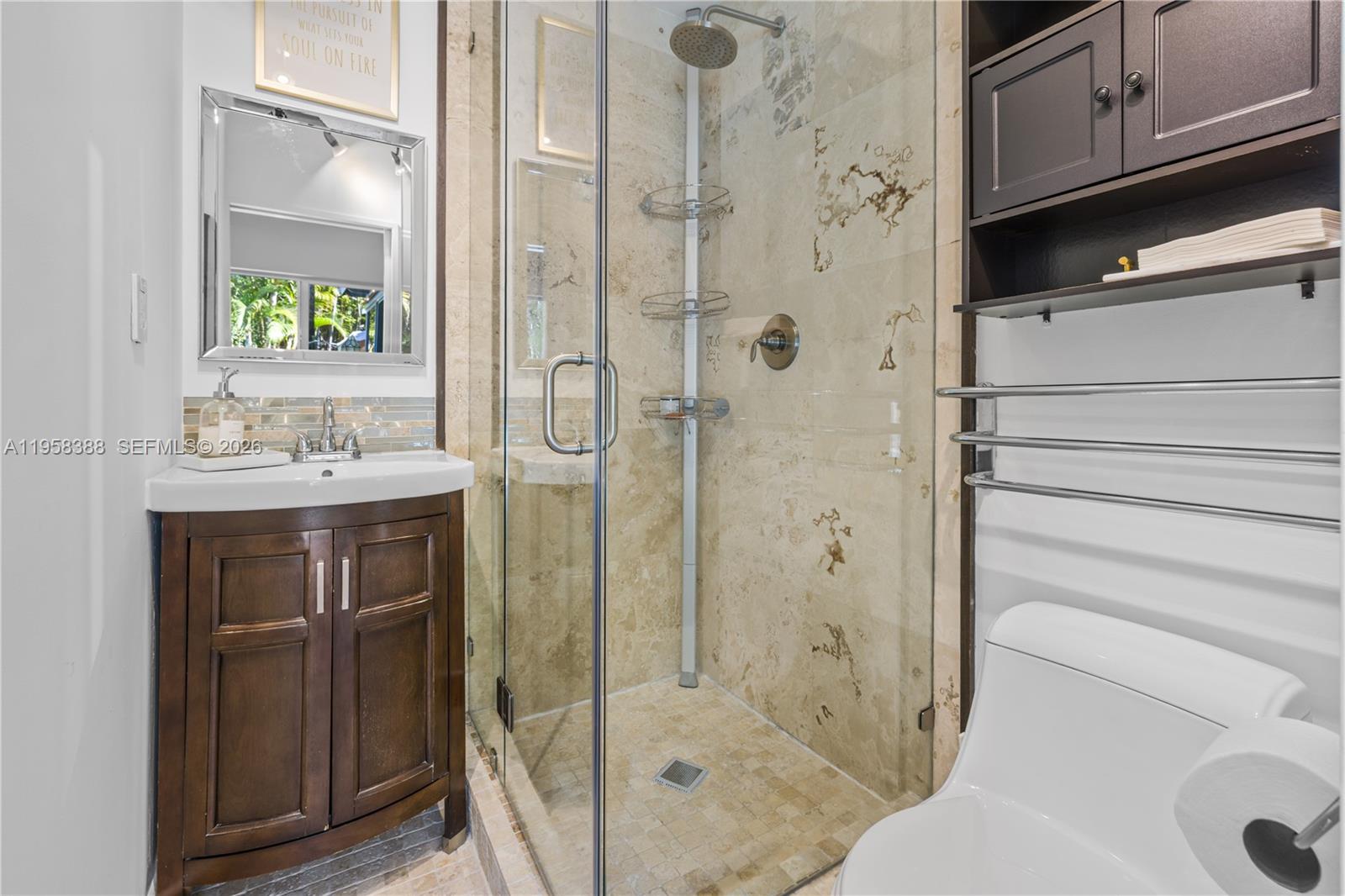 A11958388 Property Photo 12