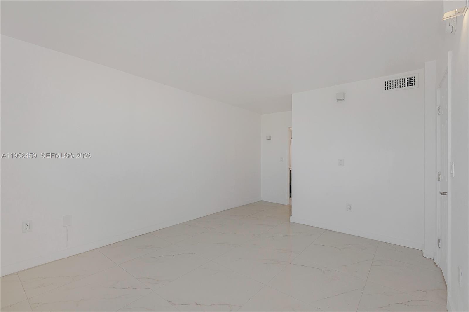 2851 Leonard Drive J405 Property Photo 22
