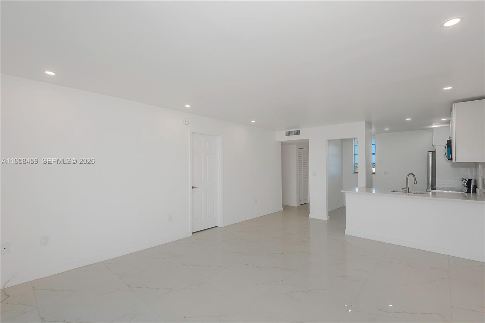 2851 Leonard Drive J405 Property Photo 28