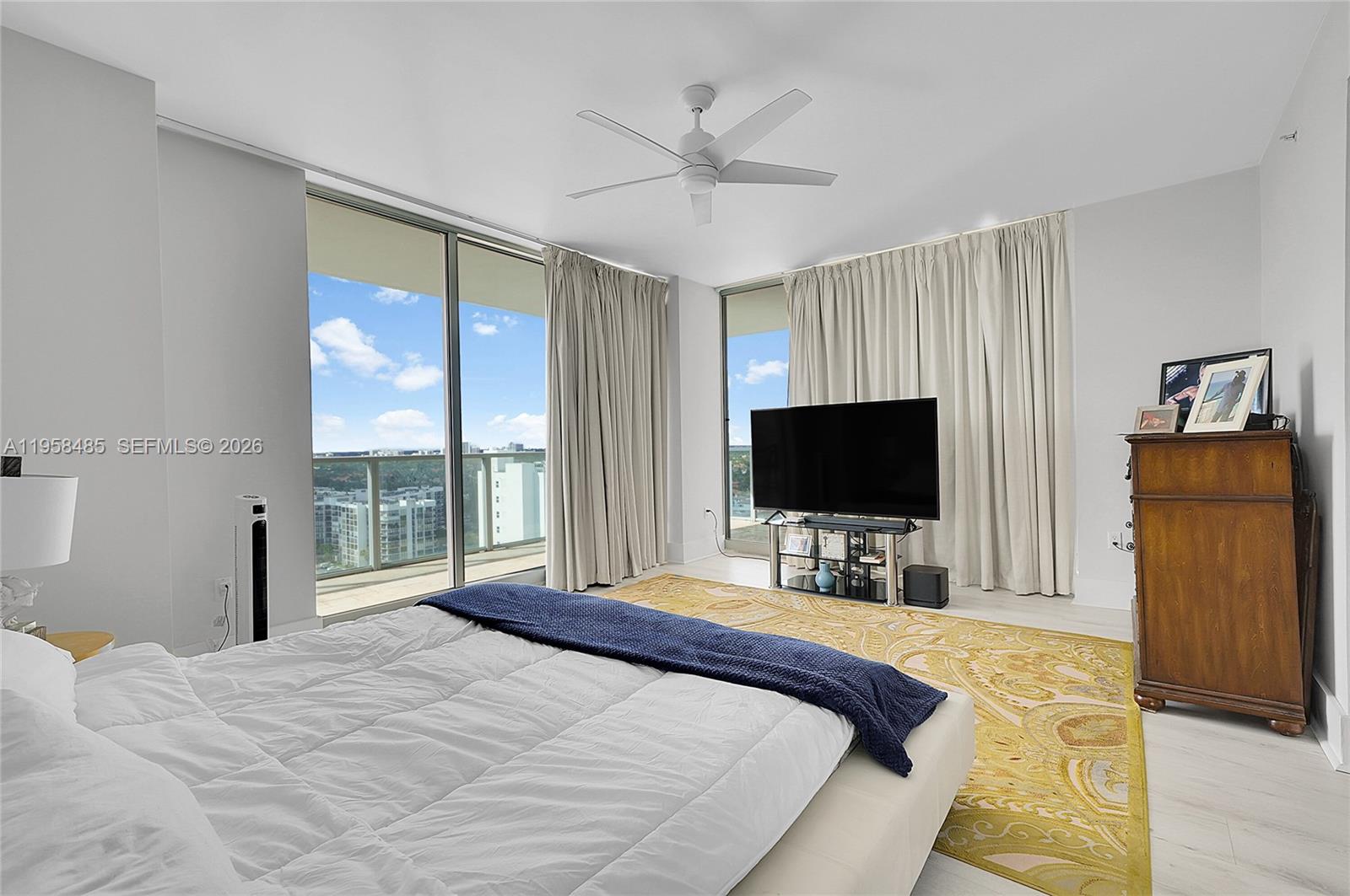 3101 S Ocean 1802 Property Photo 14