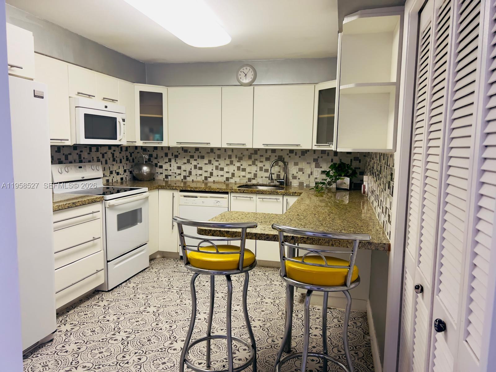 491 Racquet Club Road 211 Property Photo 7