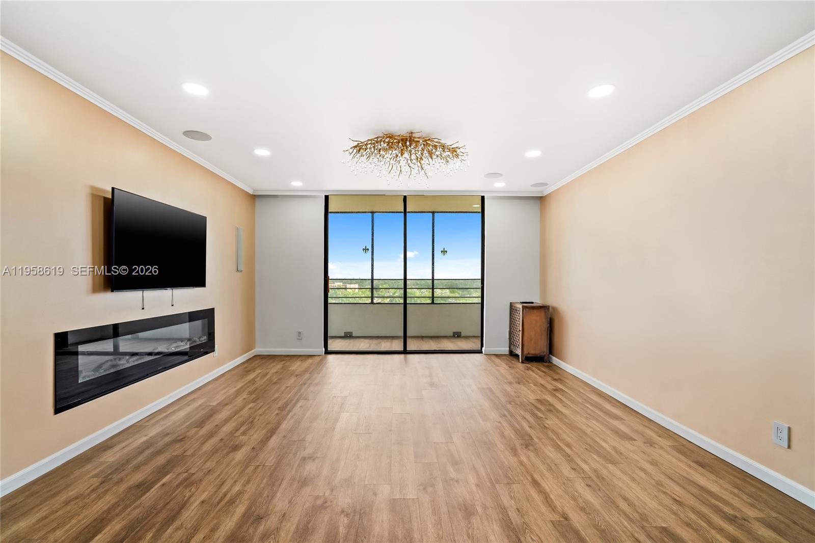 600 Three Islands Boulevard 604 Property Photo 12