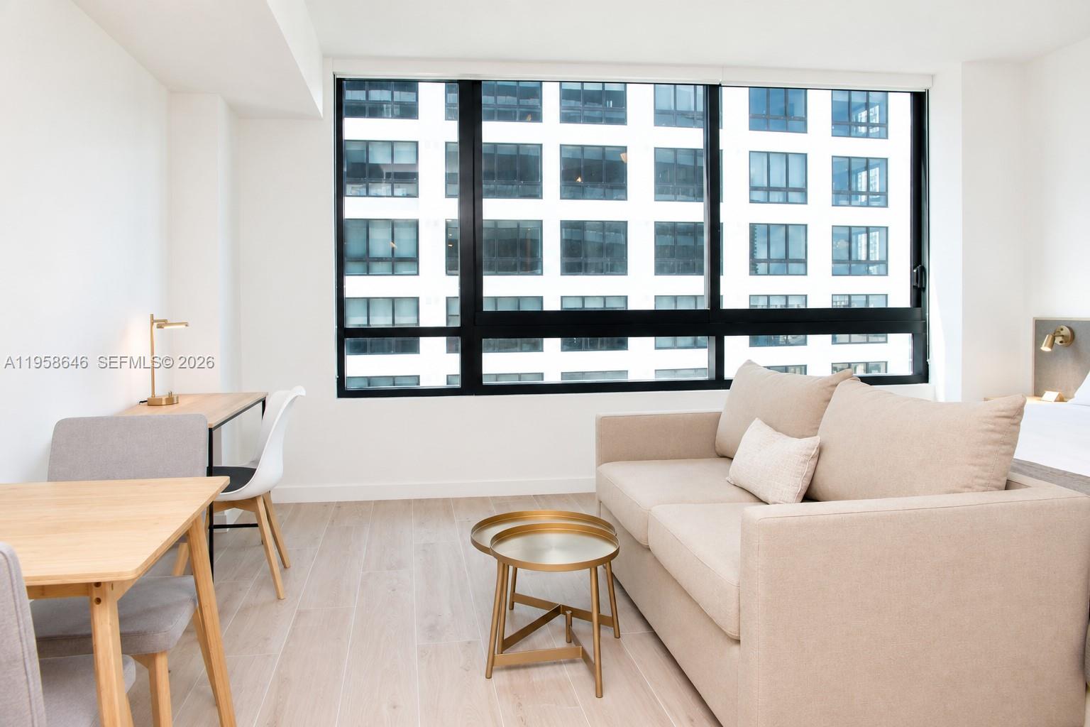 225 N Miami Avenue 2508 Property Photo 8