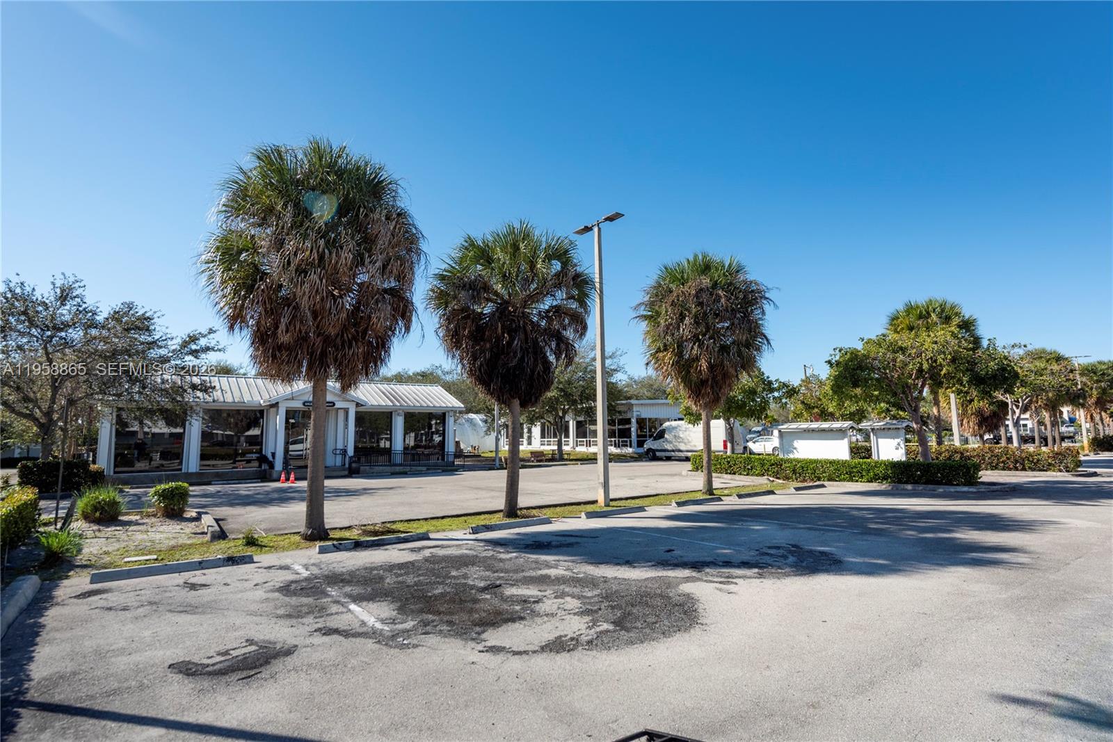 2980 W Oakland Park Boulevard Property Photo 2