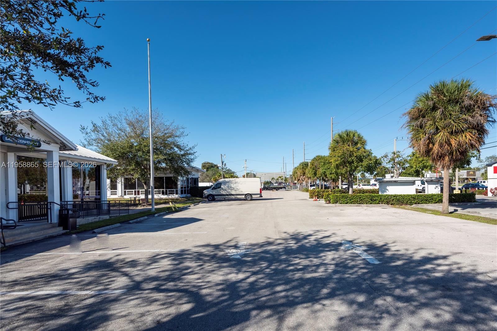 2980 W Oakland Park Boulevard Property Photo 27