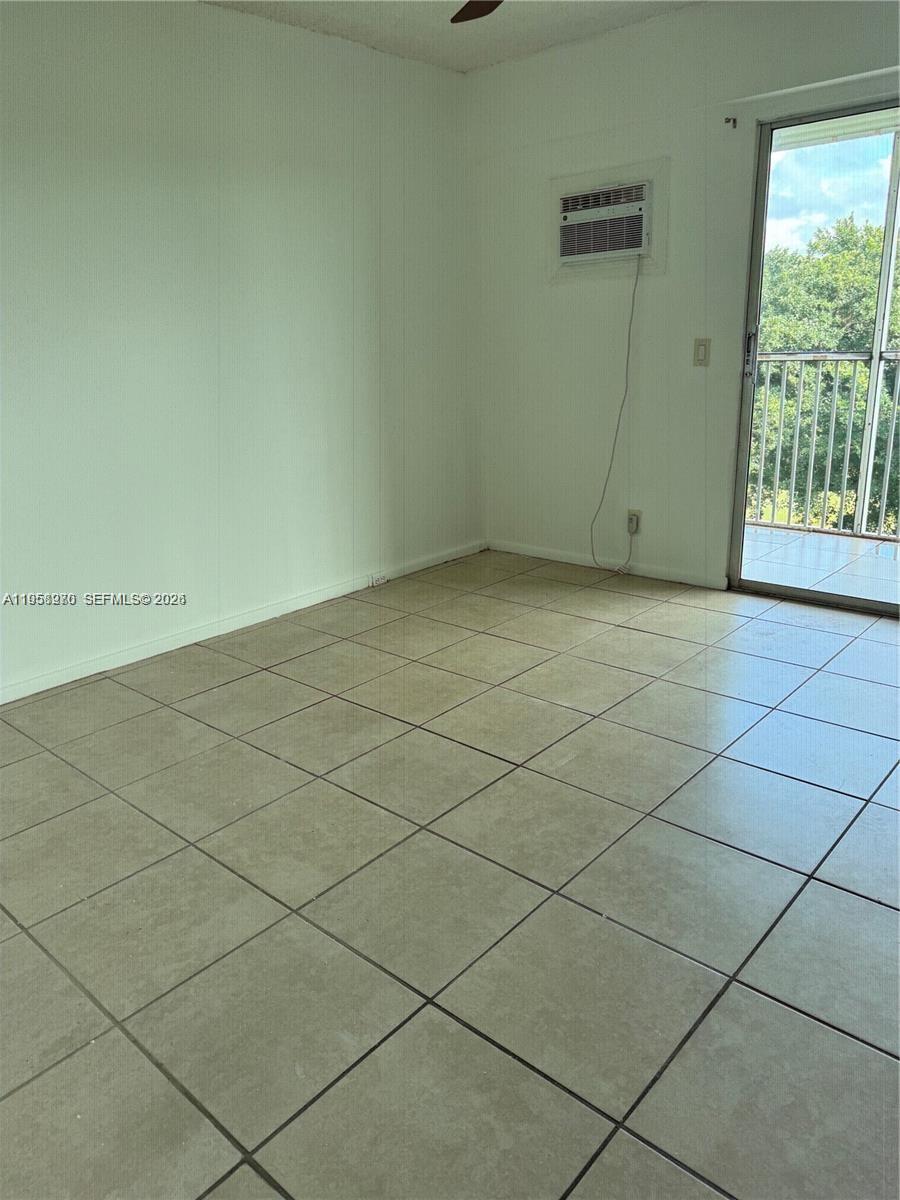 13550 Sw 6th Court 409a Property Photo 10