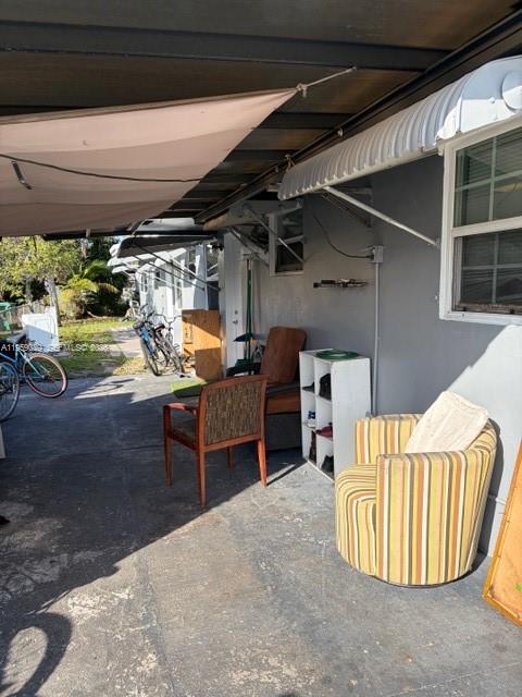 1913 SW Gardenia Road