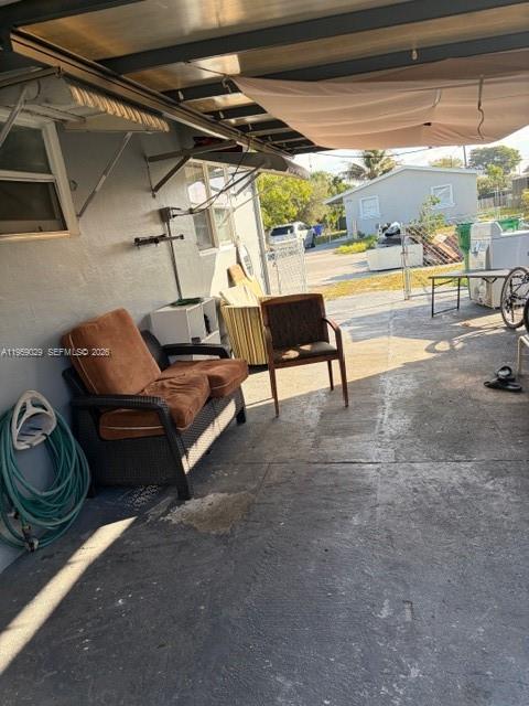 1913 Sw Gardenia Road Property Photo 2