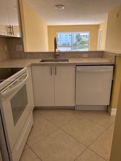 2226 N Cypress Bend Drive 210 Property Photo 10