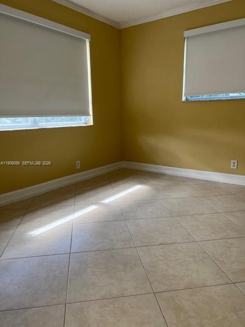 2226 N Cypress Bend Drive 210 Property Photo 12