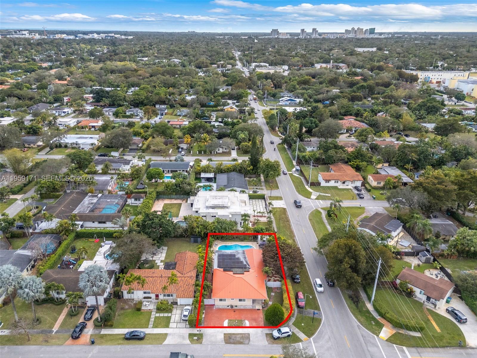 A11959171 Property Photo 2