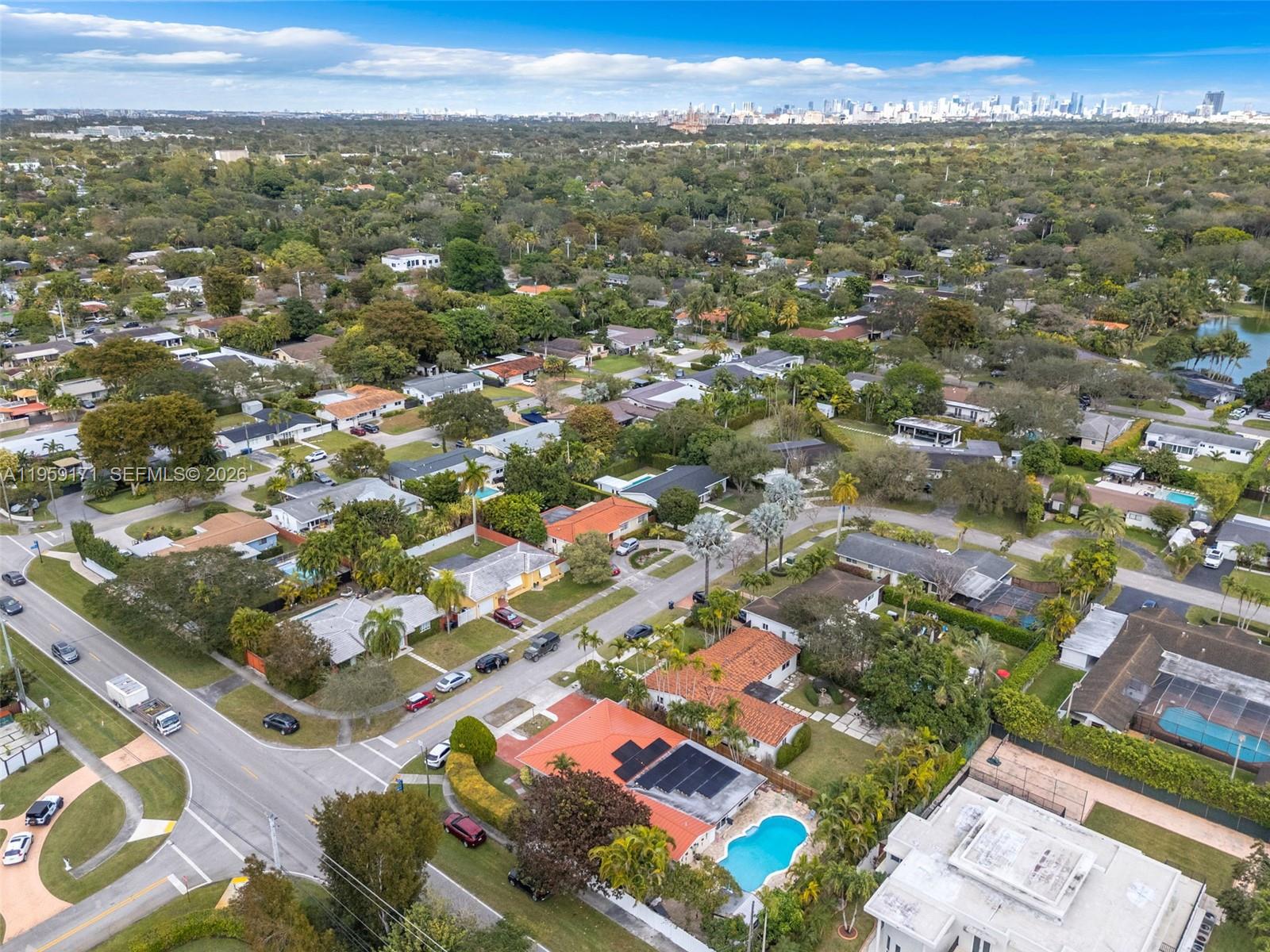 A11959171 Property Photo 7