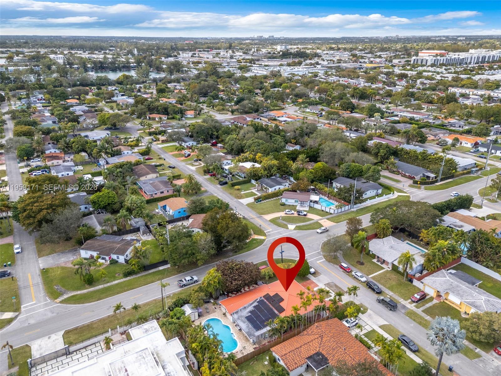 A11959171 Property Photo 9