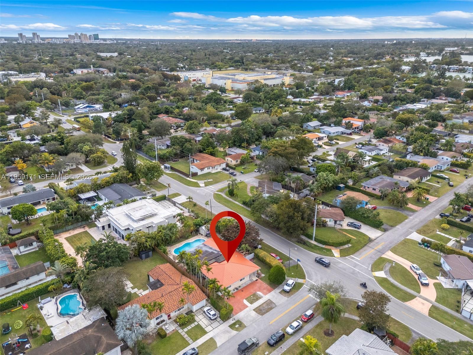 A11959171 Property Photo 10