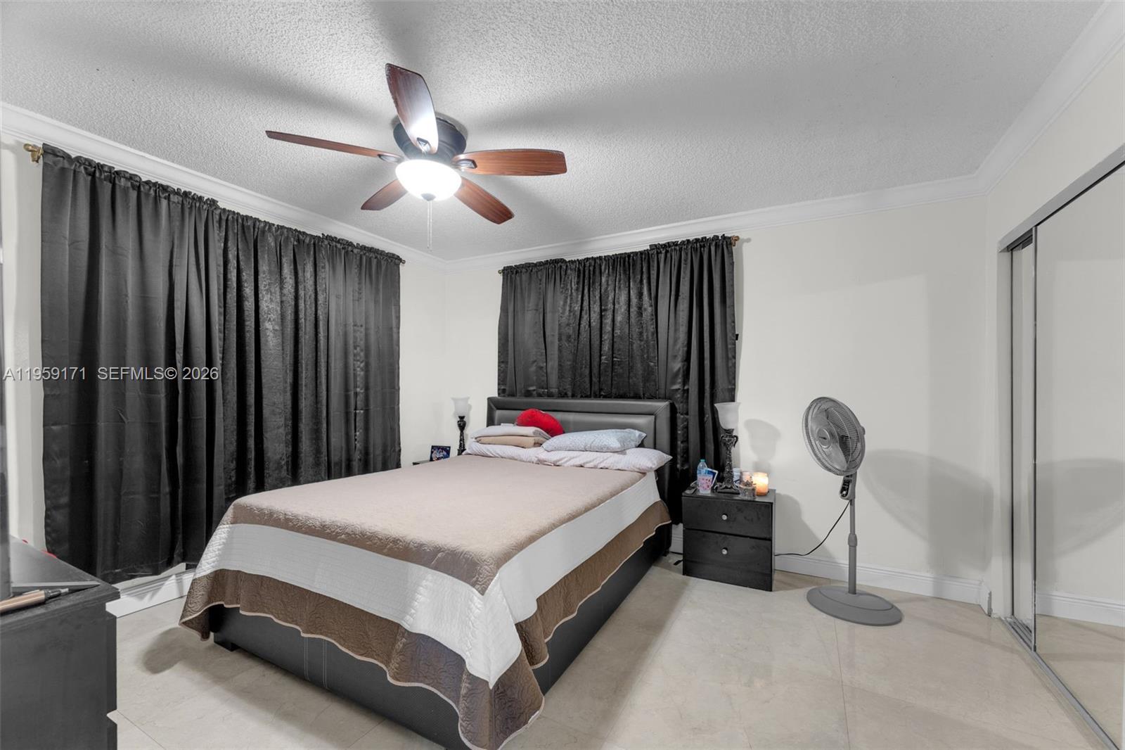 A11959171 Property Photo 20