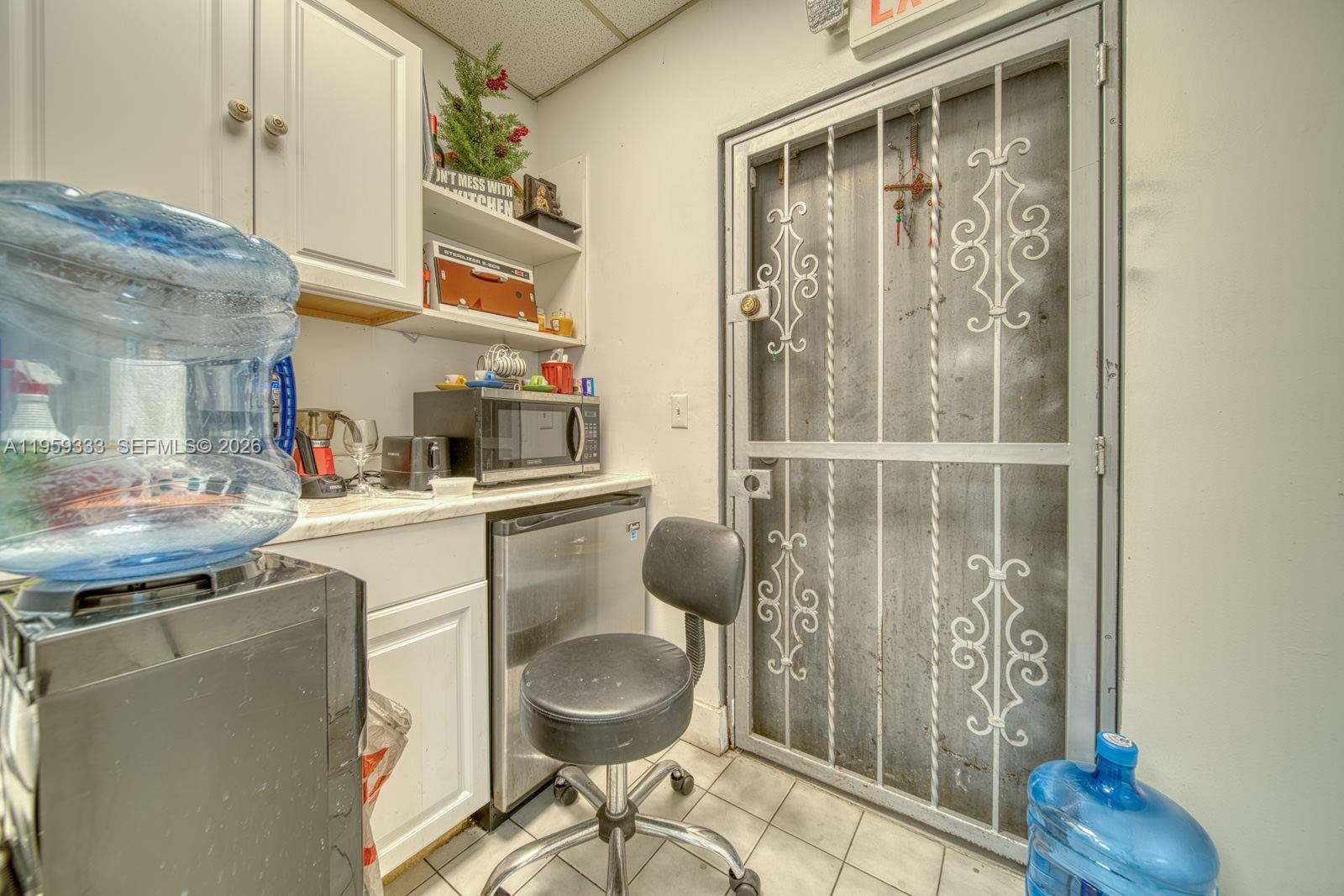 Full-service Beauty Salon For Sale In Sweetwater Property Photo 13