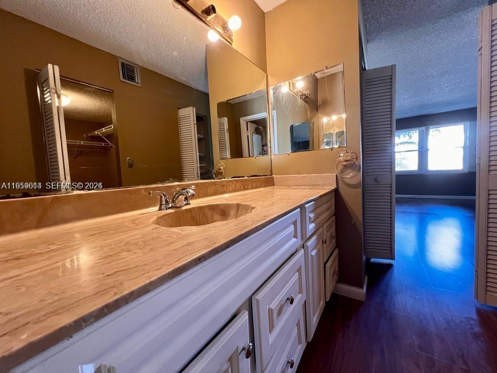 3300 Spanish Moss Terrace 206 Property Photo 24
