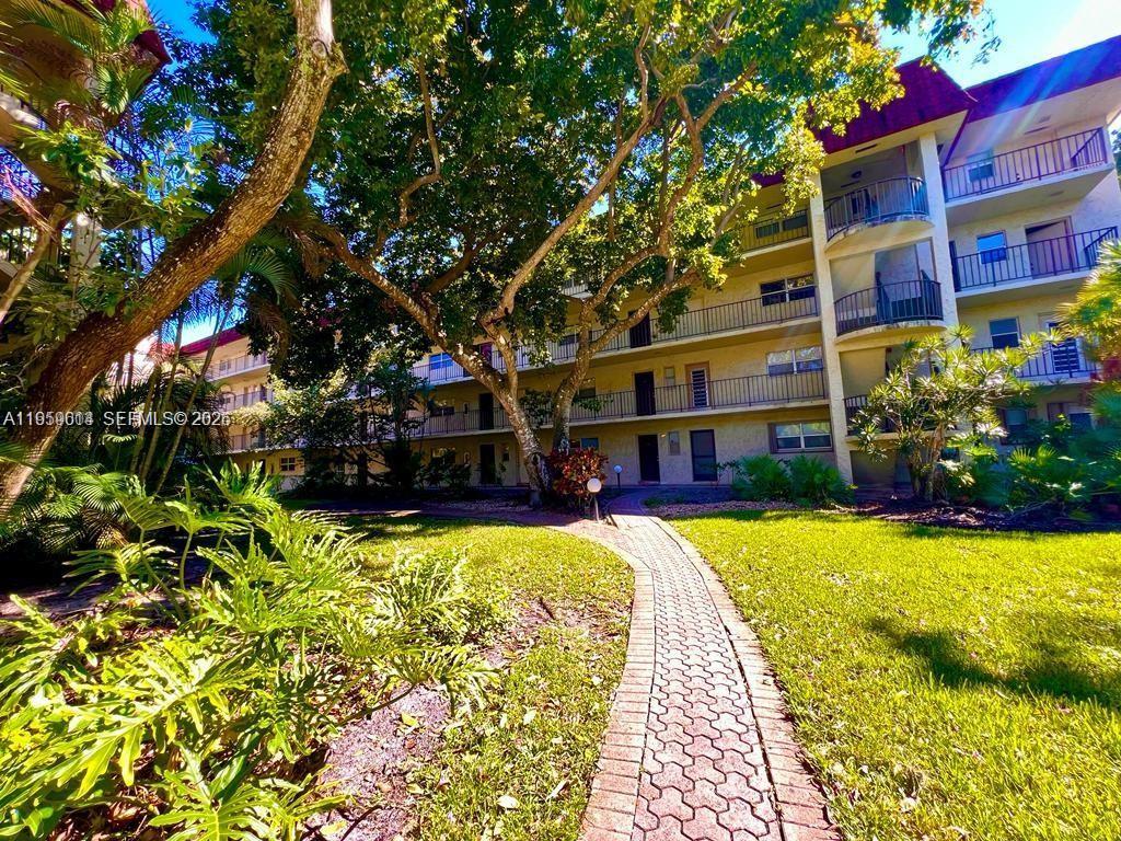 3300 Spanish Moss Terrace 206 Property Photo 25