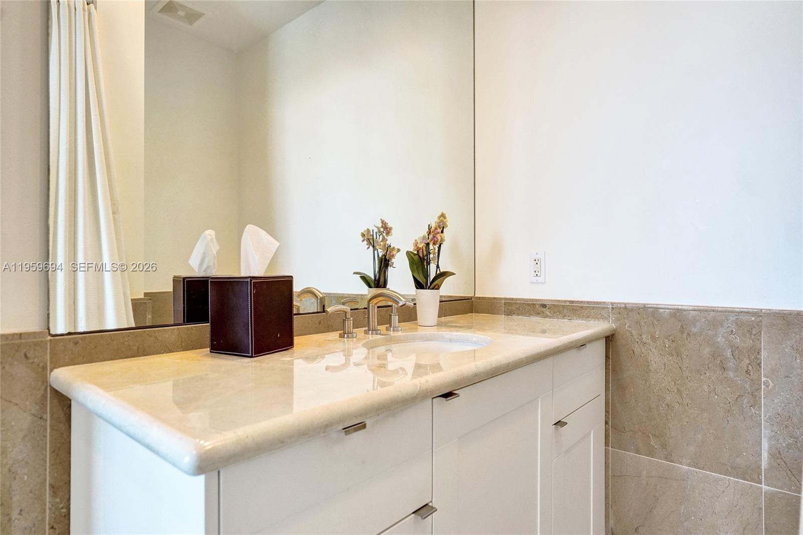 1 N Fort Lauderdale Beach Boulevard 1806 Property Photo 18
