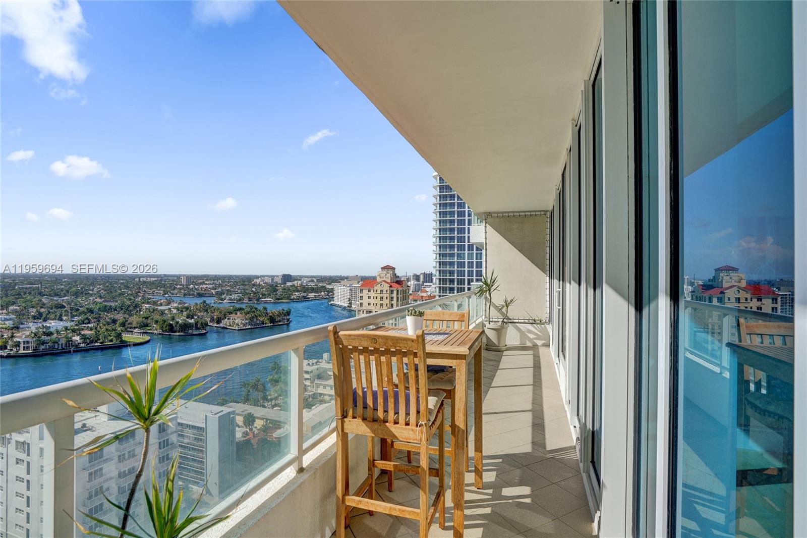 1 N Fort Lauderdale Beach Boulevard 1806 Property Photo 24