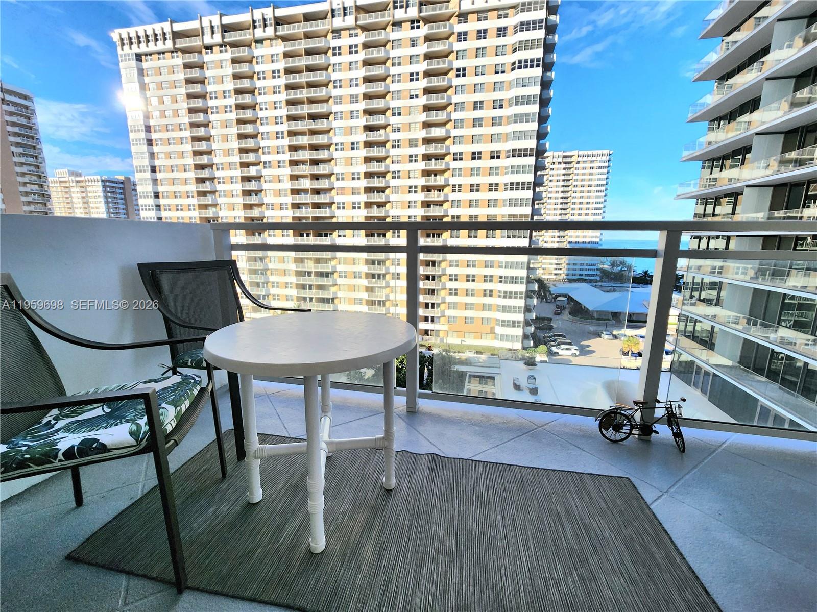 2030 S Ocean Drive 823 Property Photo 6