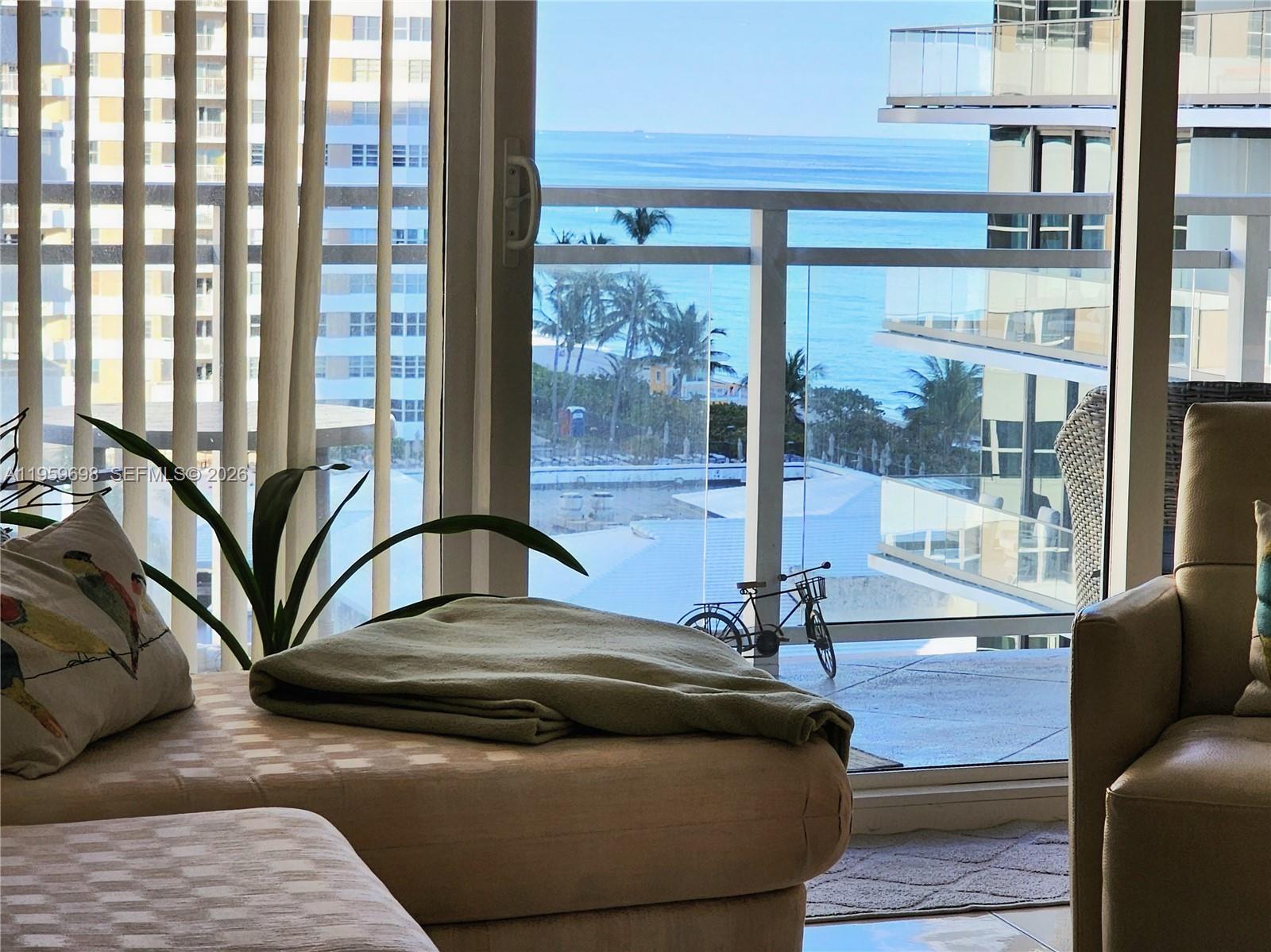 2030 S Ocean Drive 823 Property Photo 9