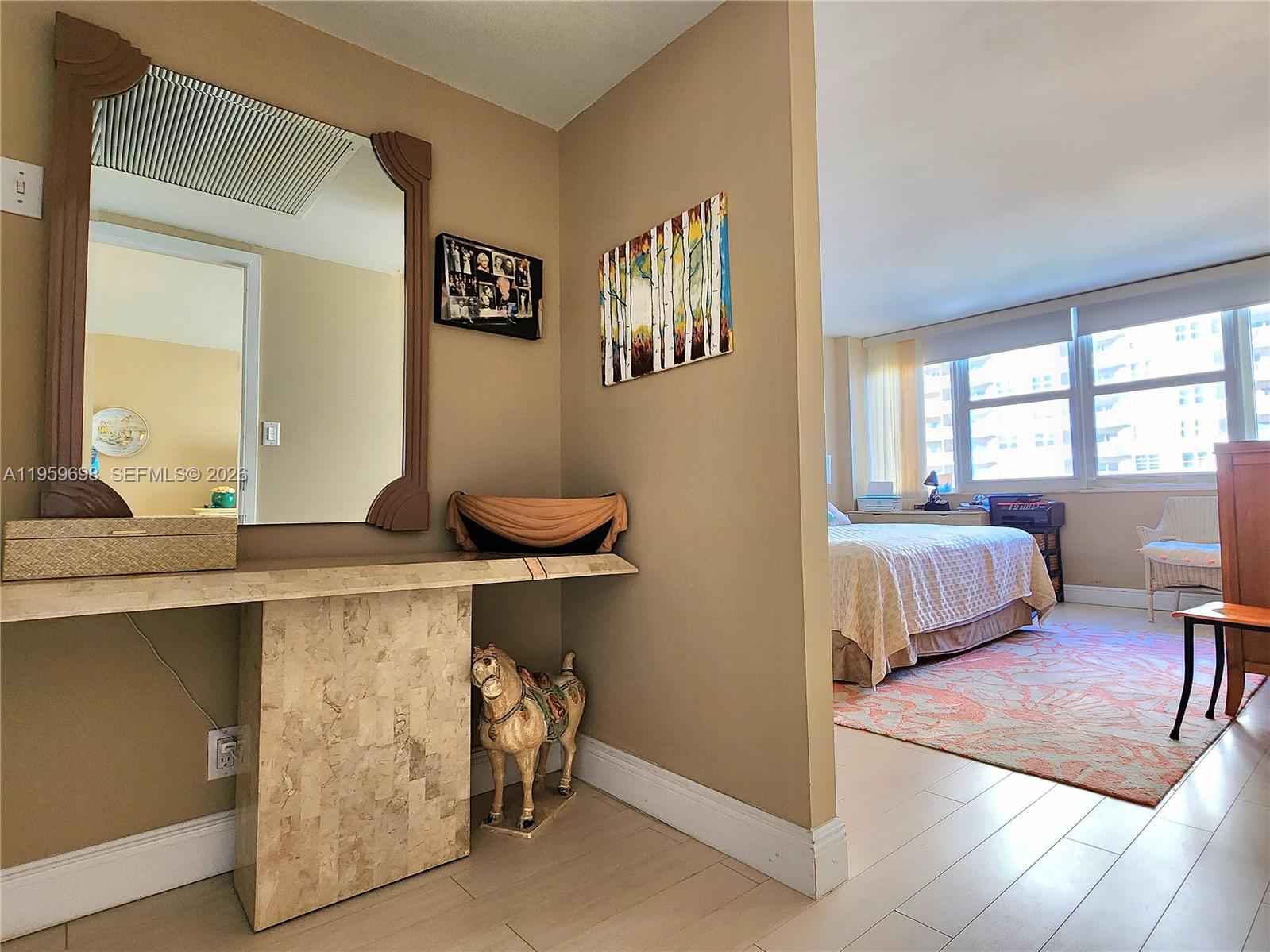 2030 S Ocean Drive 823 Property Photo 27