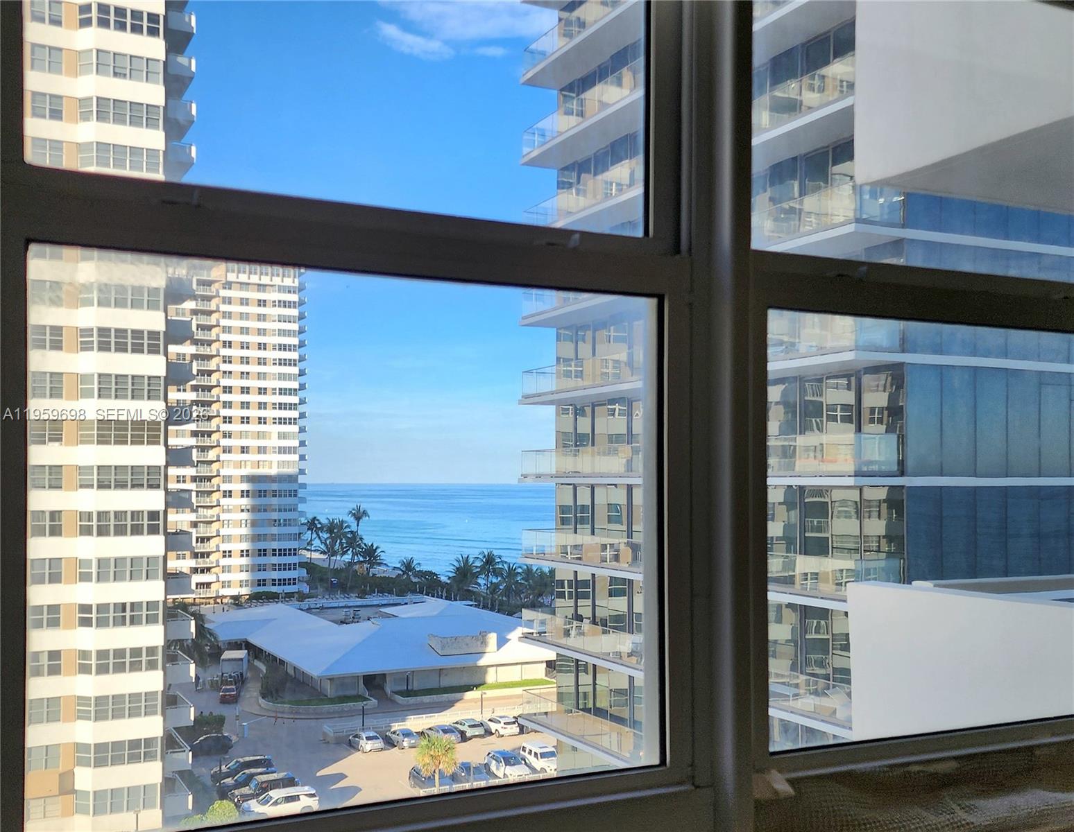 2030 S Ocean Drive 823 Property Photo 30