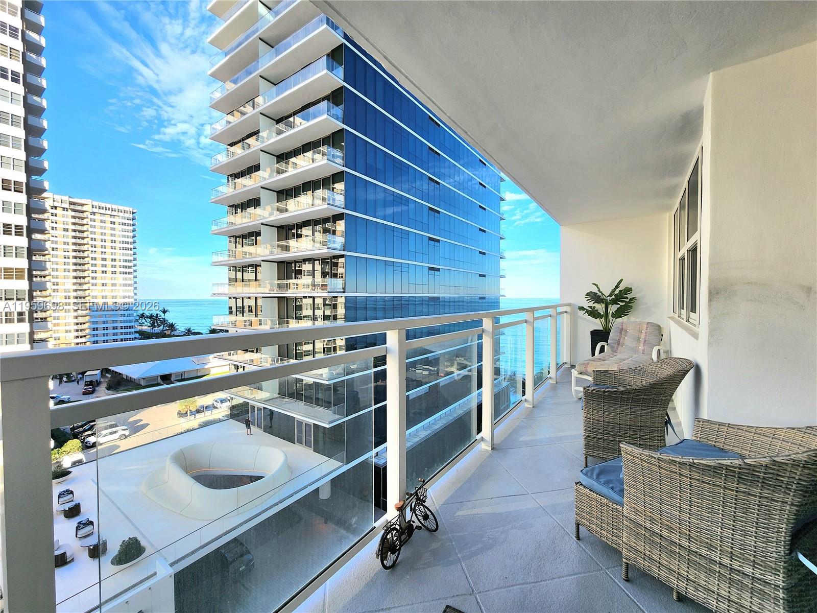 2030 S Ocean Drive 823 Property Photo 38