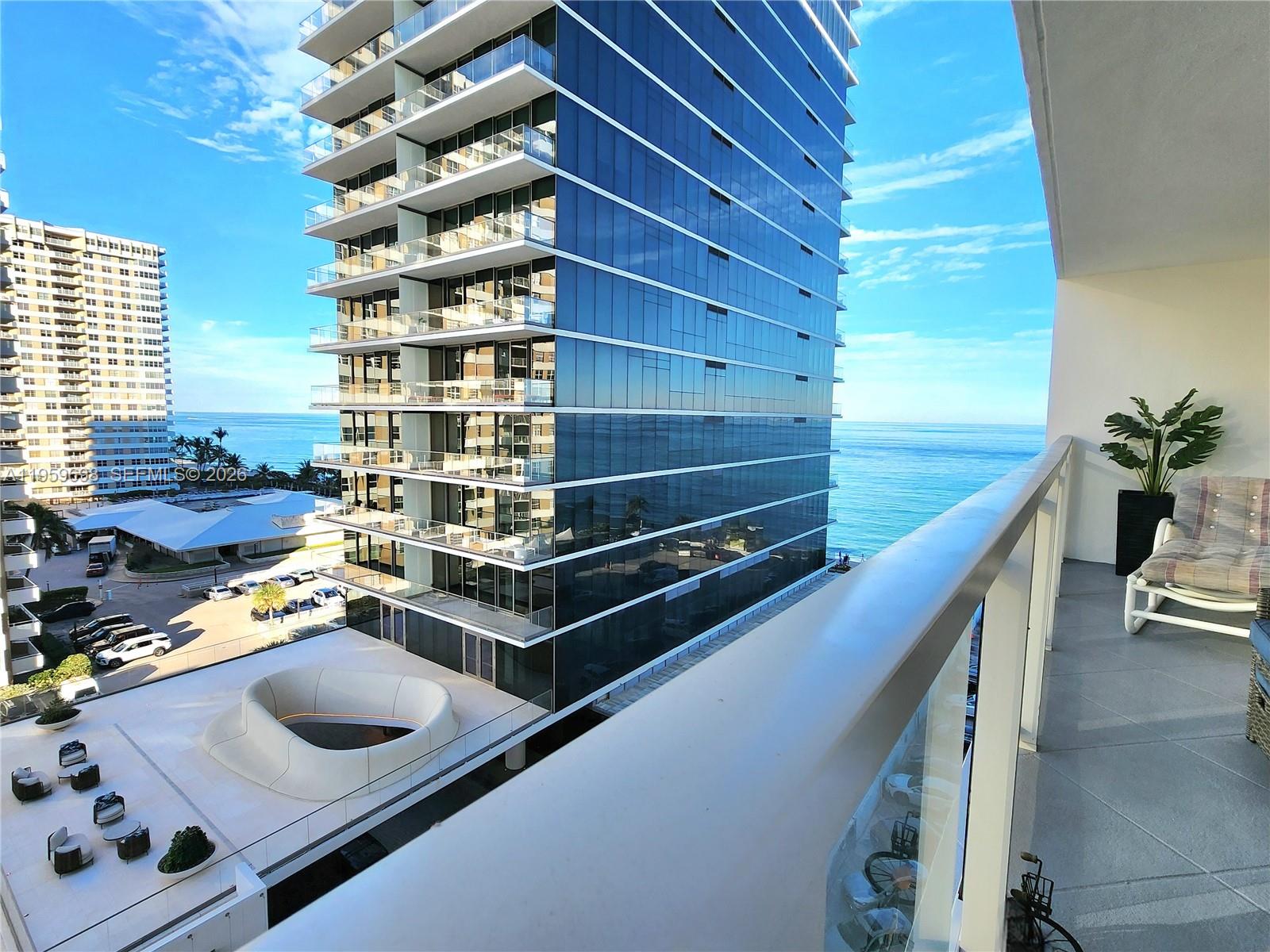 2030 S Ocean Drive 823 Property Photo 39