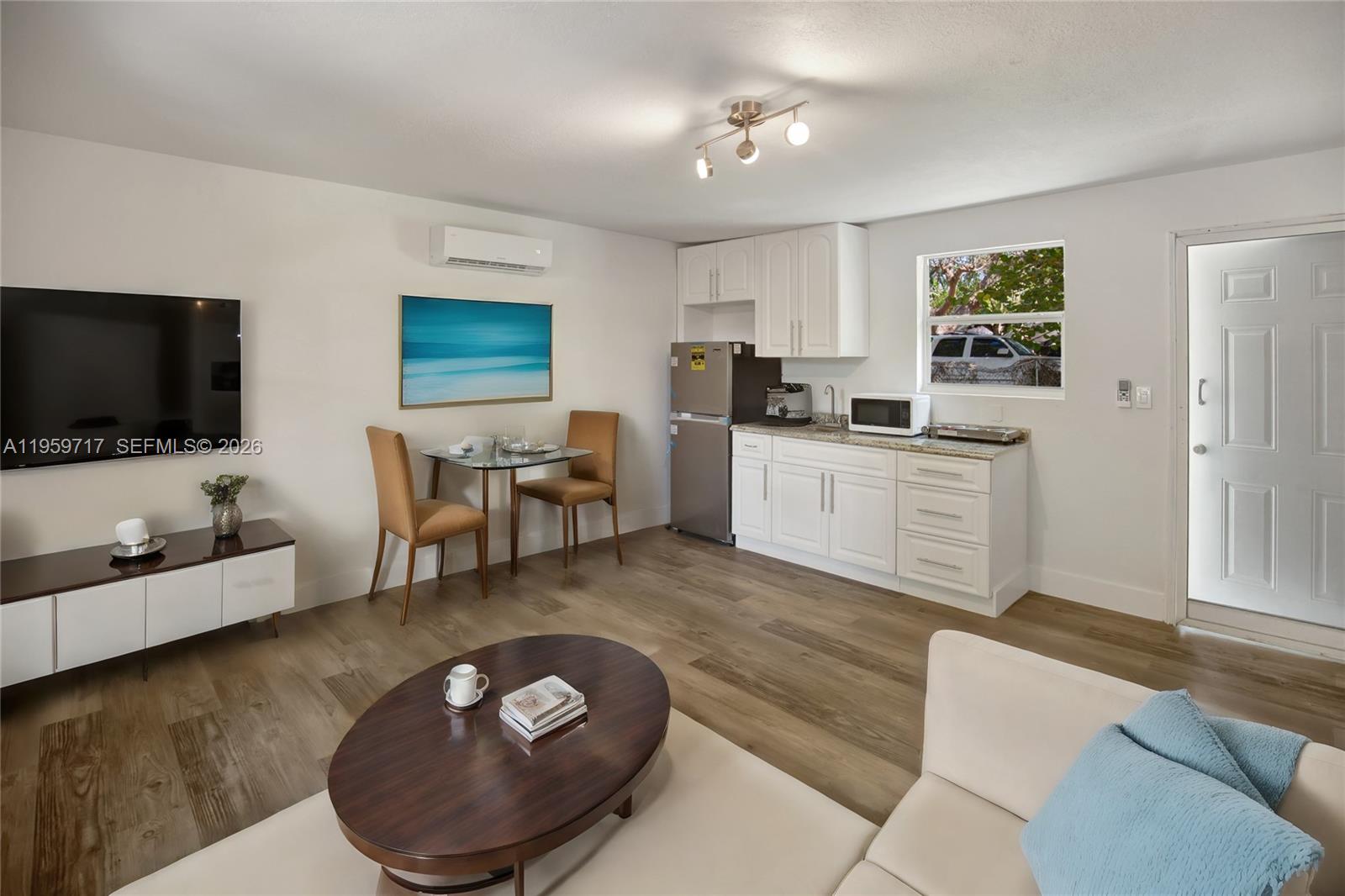 2311 Fletcher Street Property Photo 9
